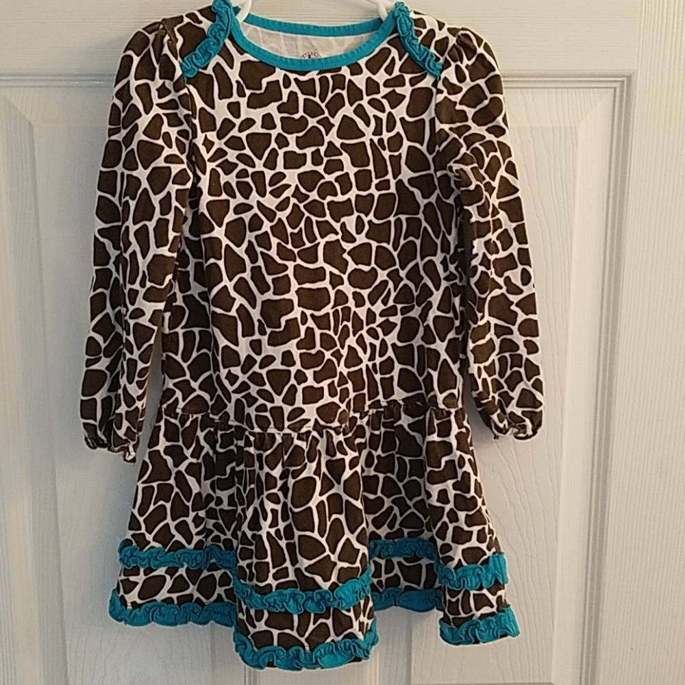 Girls dress